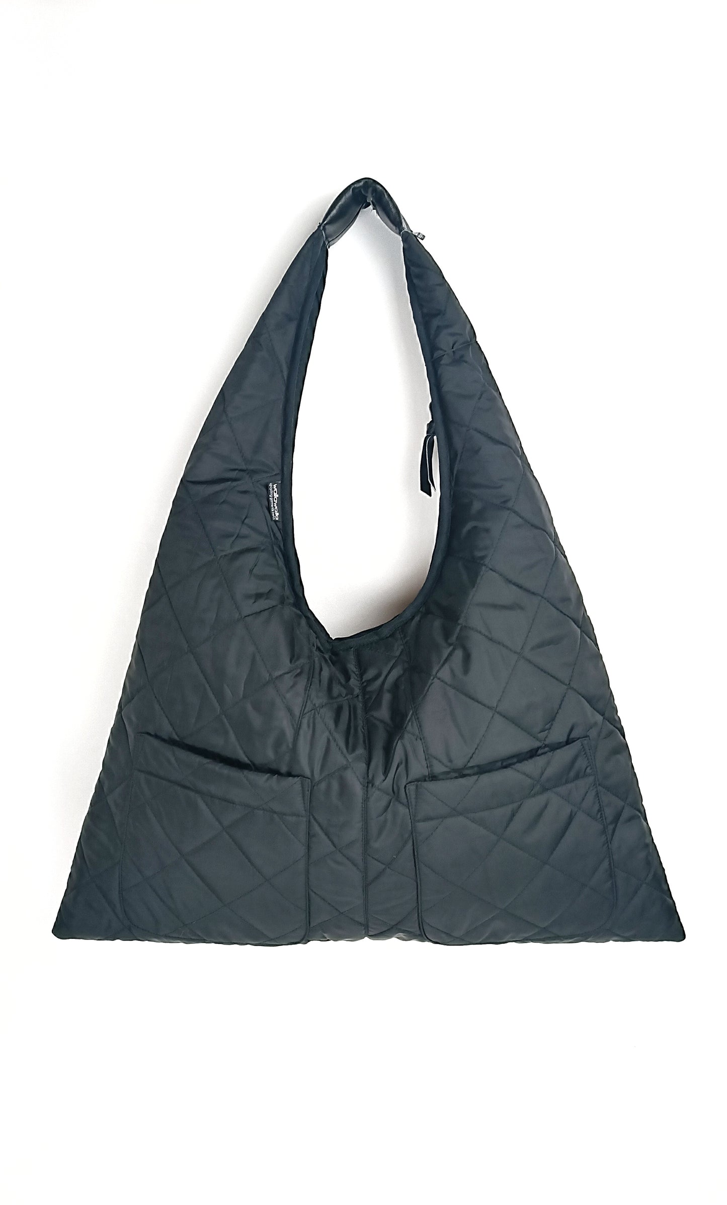 Triangle Bag "Ruvo"