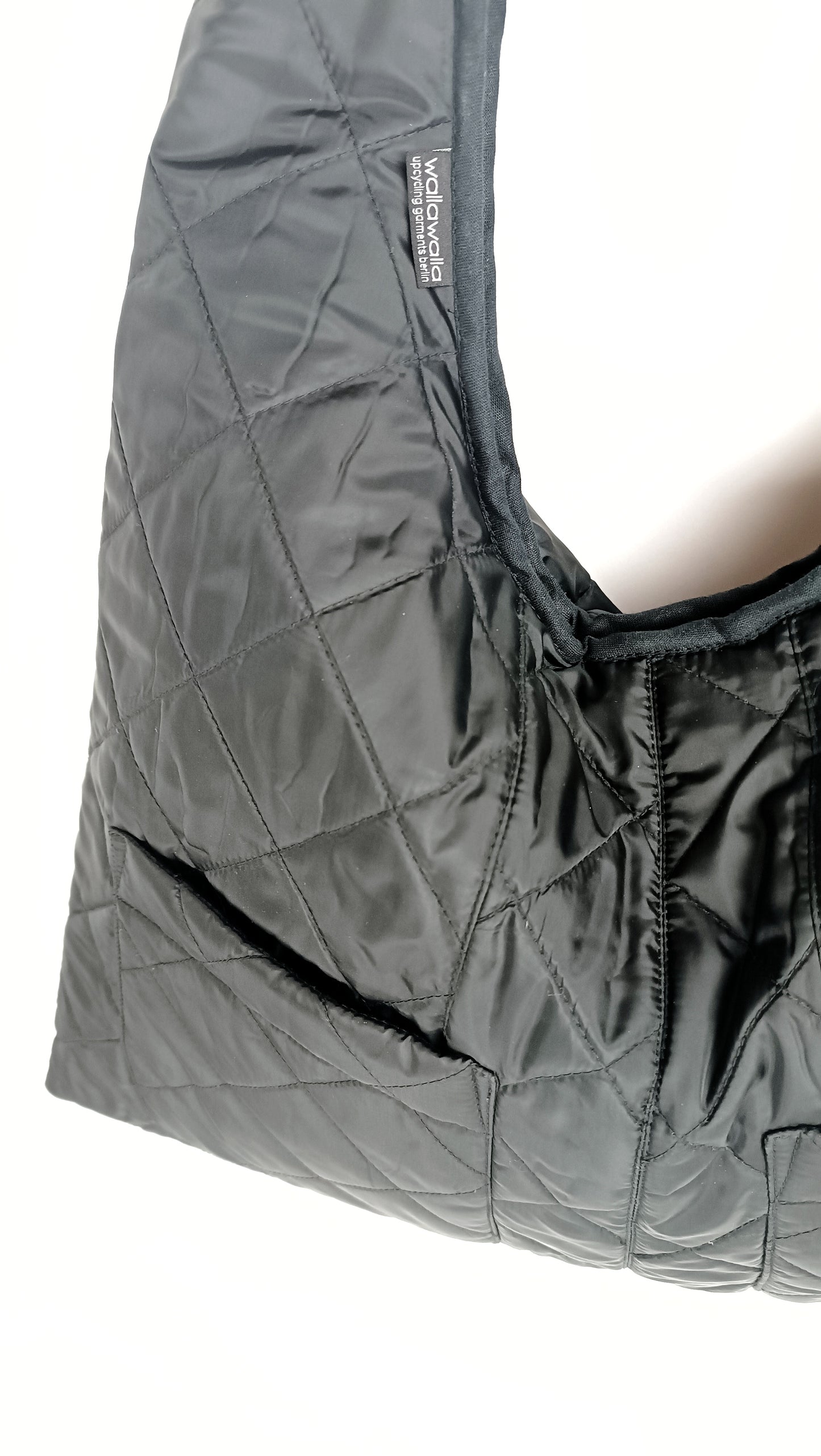 Triangle Bag "Ruvo"