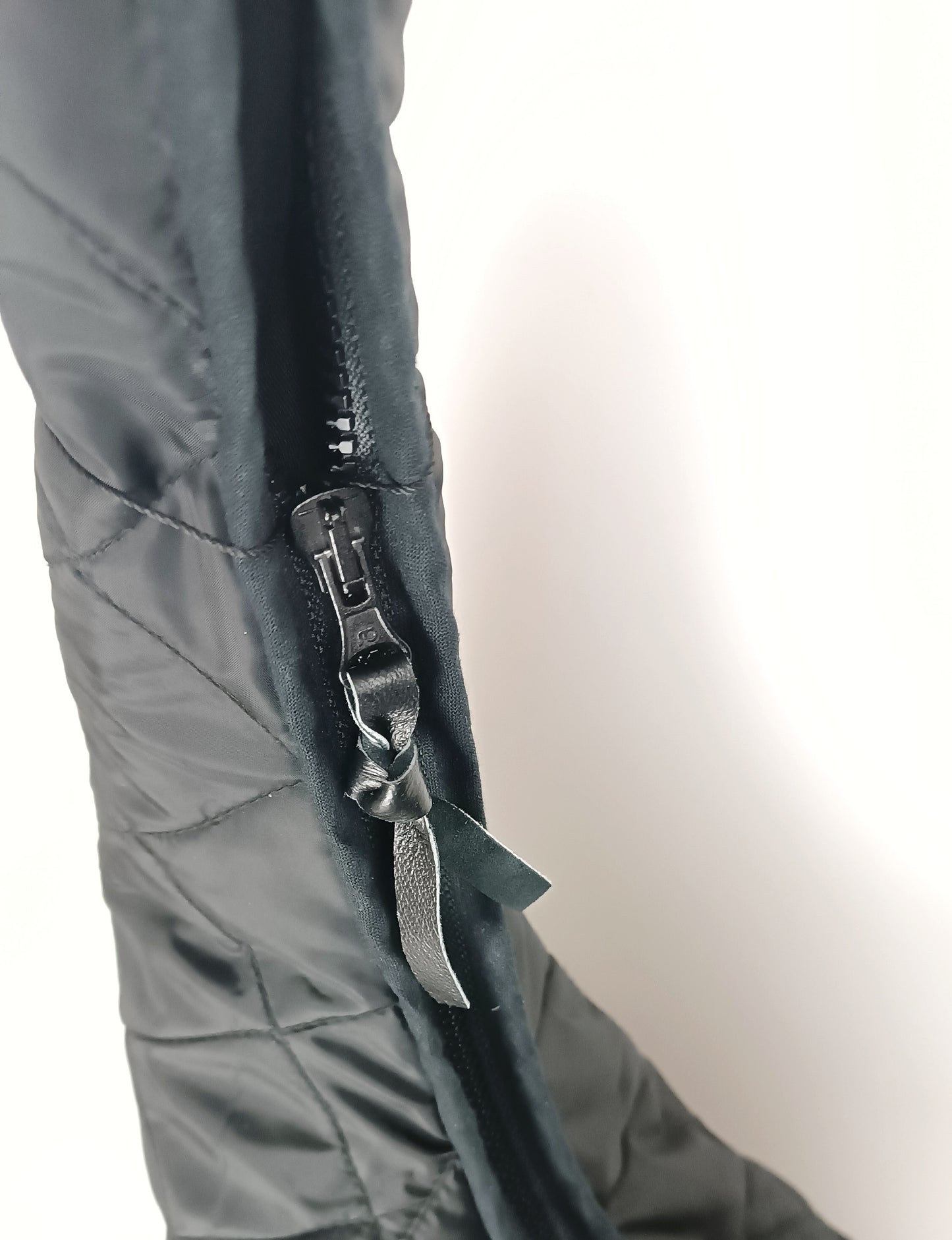 Triangle Bag "Ruvo"