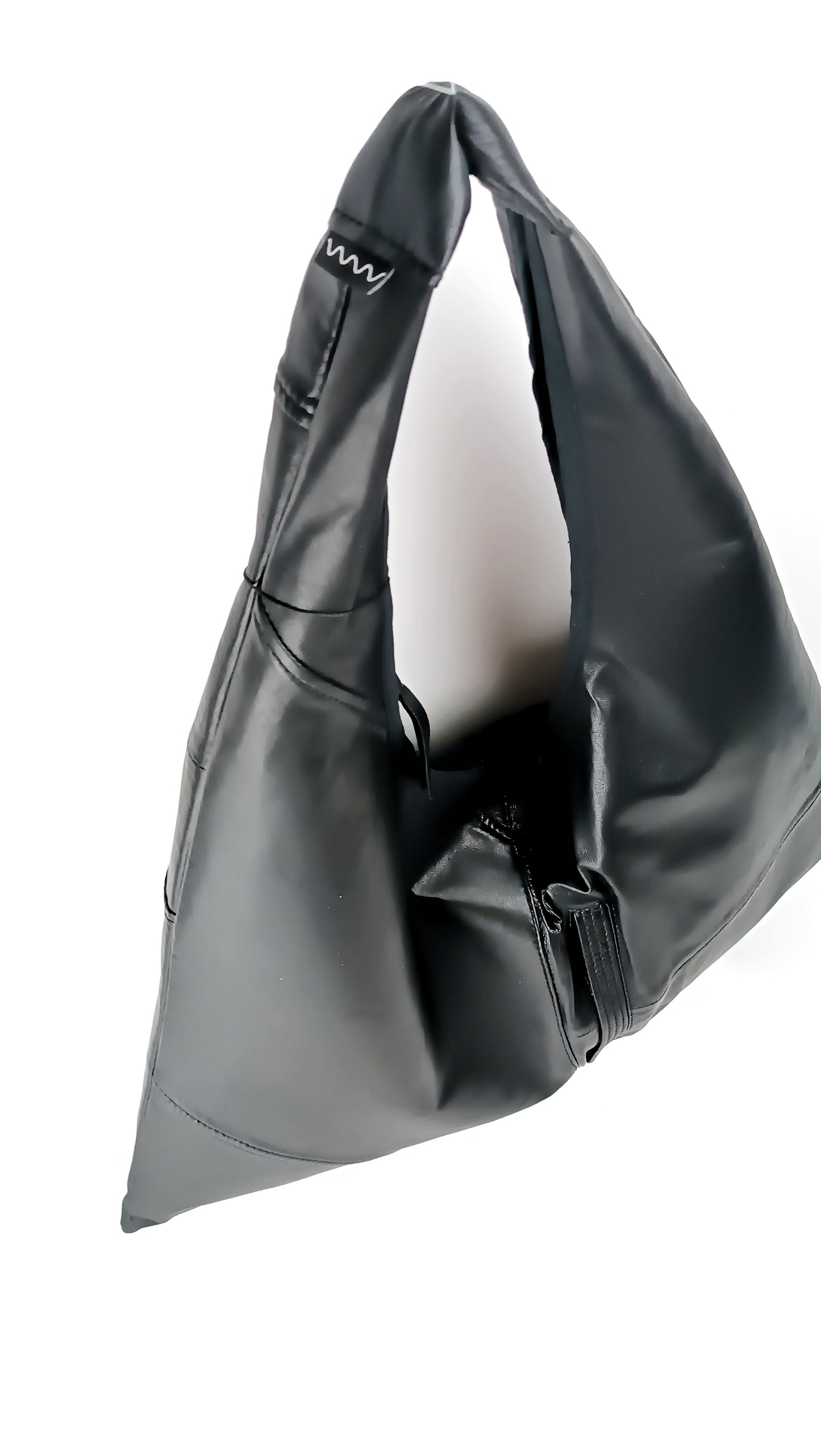 Triangle Bag "Vulani"