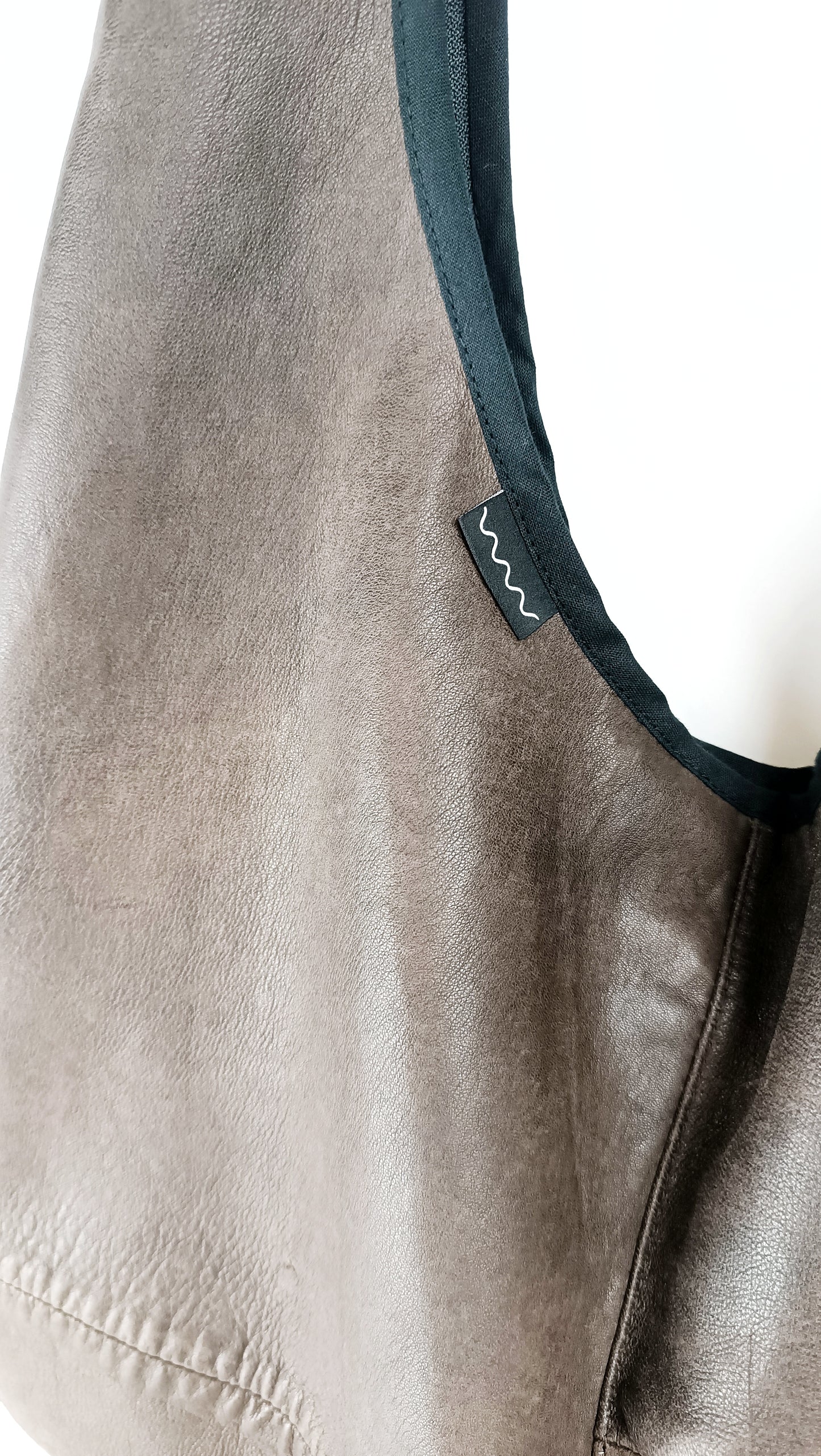 Triangle Bag "Korenza"