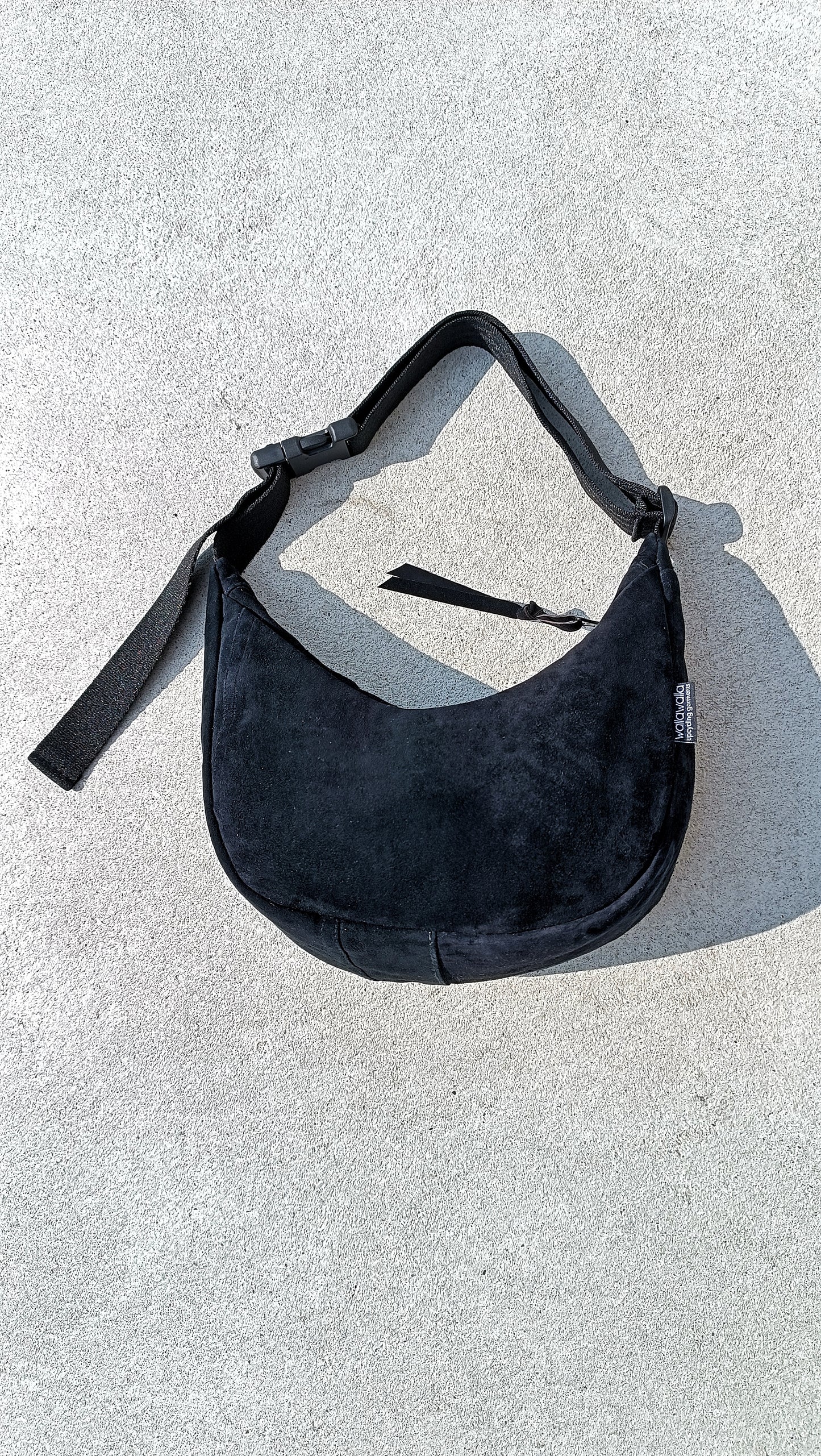 Two-Ways-To-Wear Bag "Ferani"
