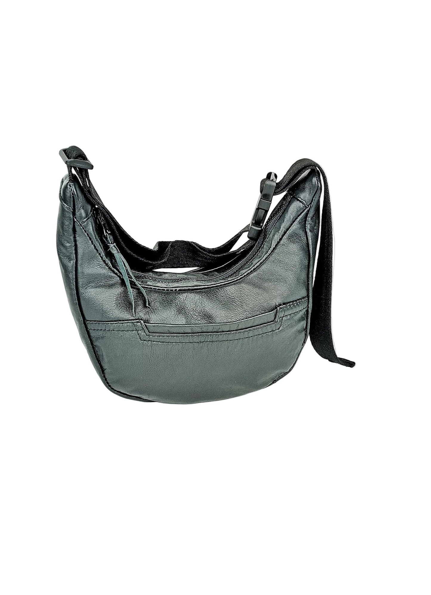 Rückansicht schwarze Baguette Bag aus Leder, handgemachtes Upcycling-Unikat von Wallawalla Berlin