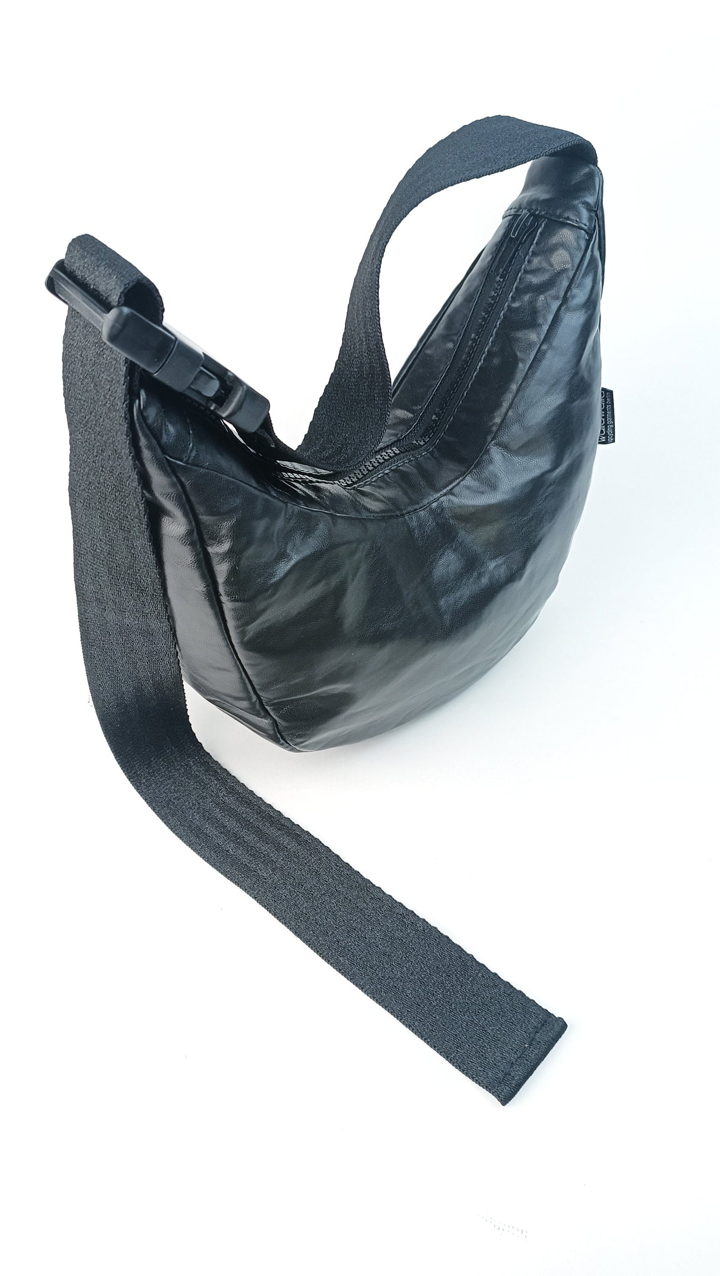 Vegan Two-Ways-To-Wear Bag "Shaktum"