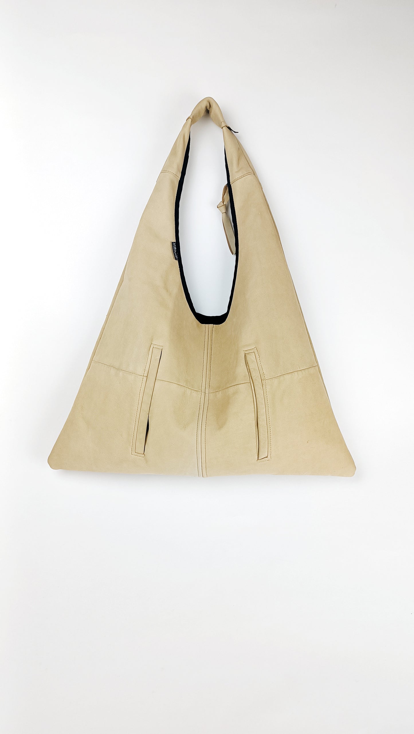 Triangle Bag "Tipi"