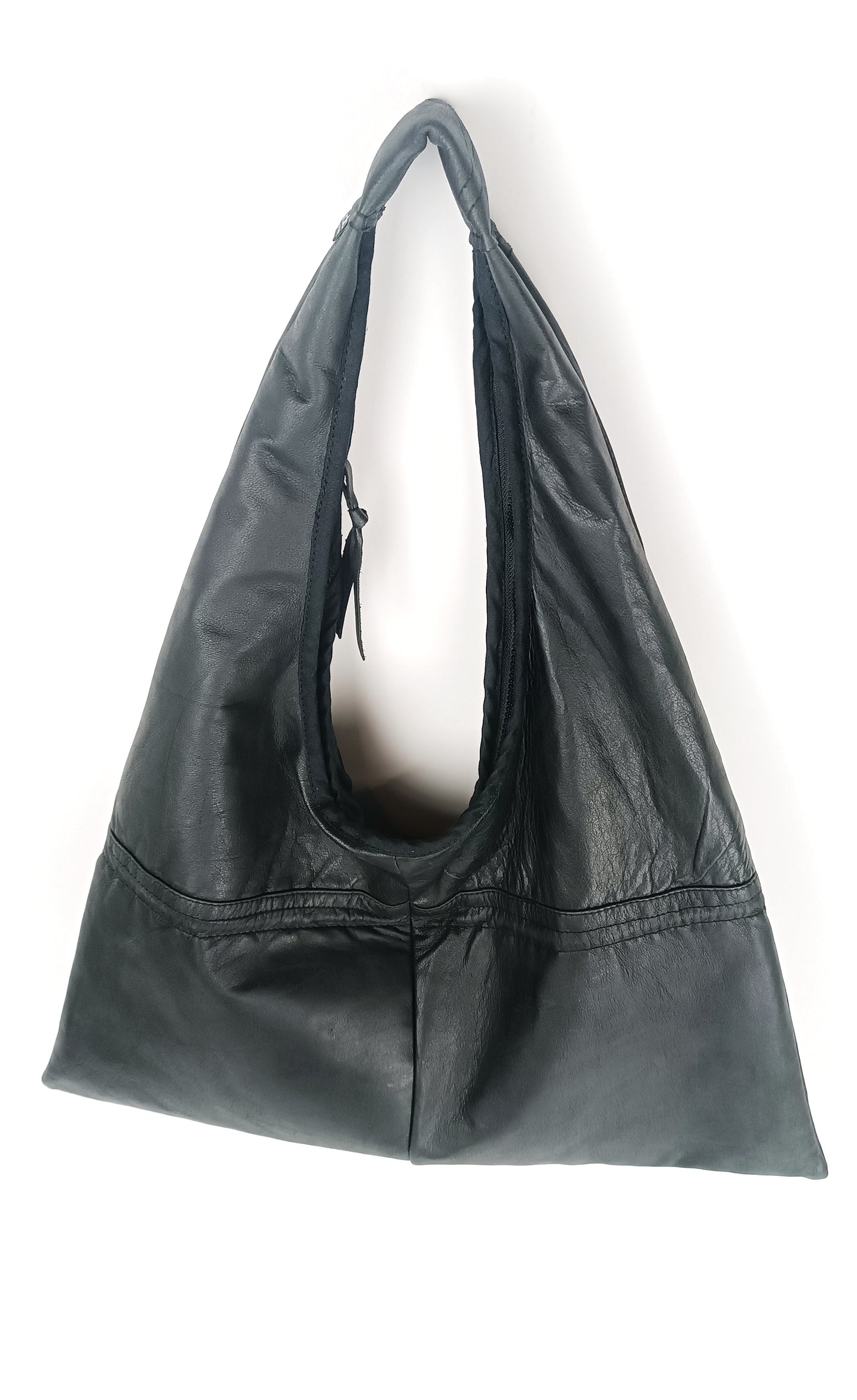 Triangle Bag "Nauii"