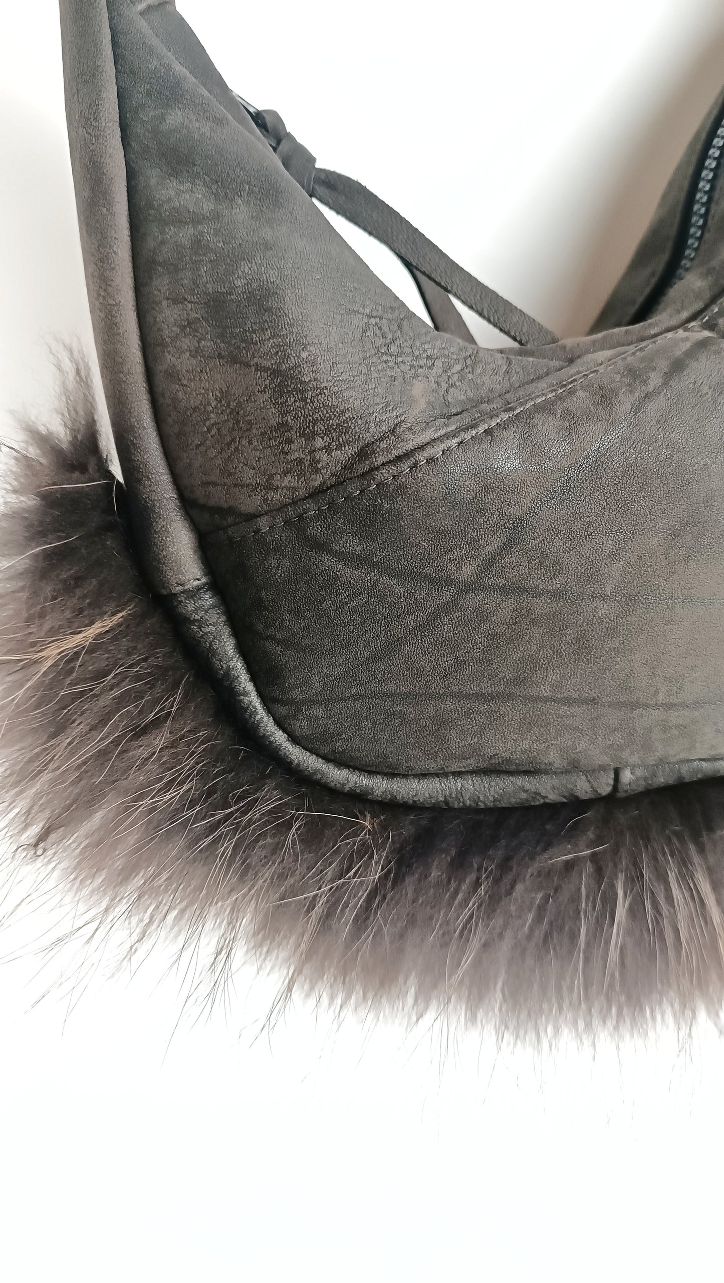 Two-Ways-To-Wear-Bag "Biro"