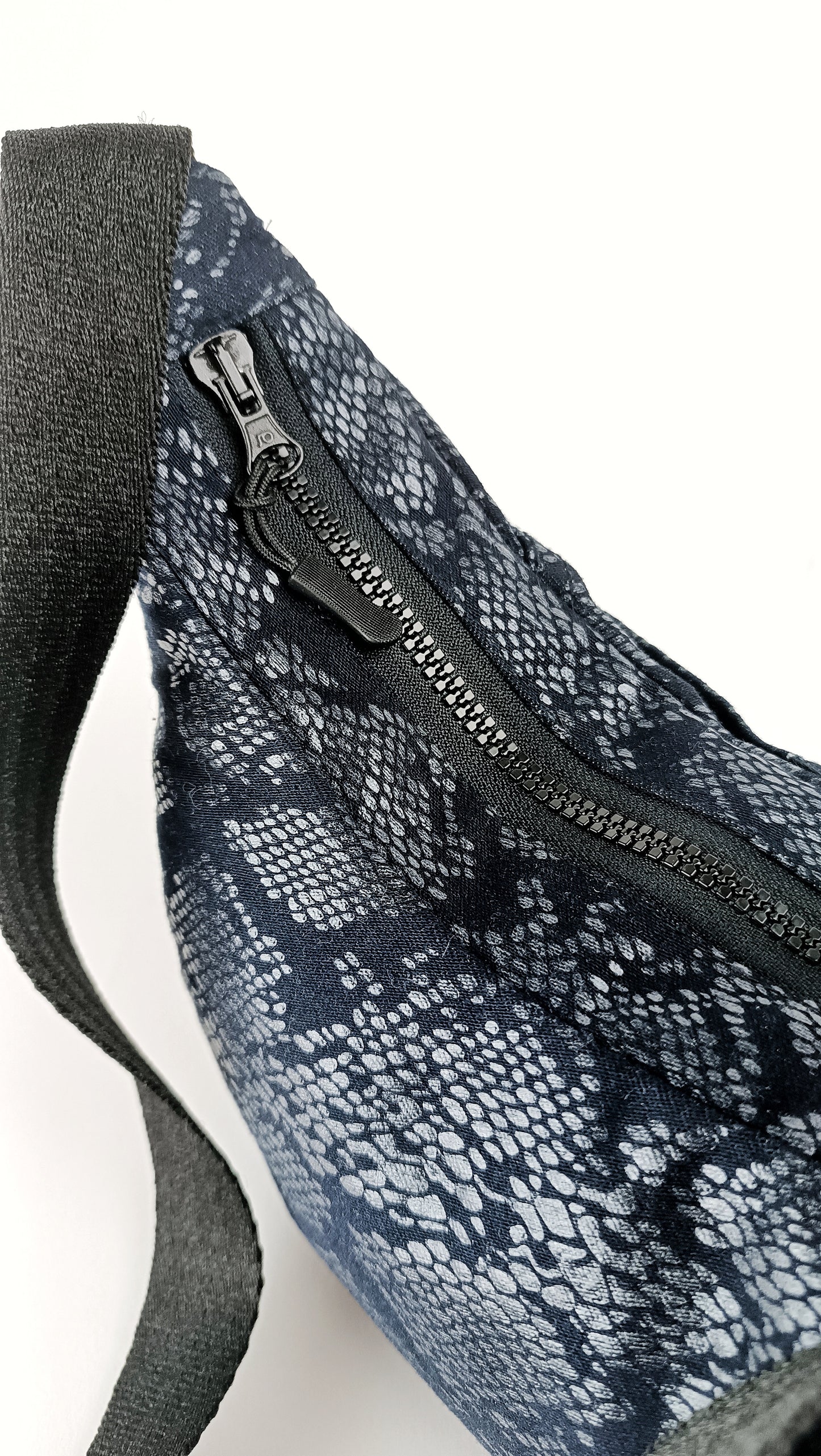 Crossbody Bag "Sorai"