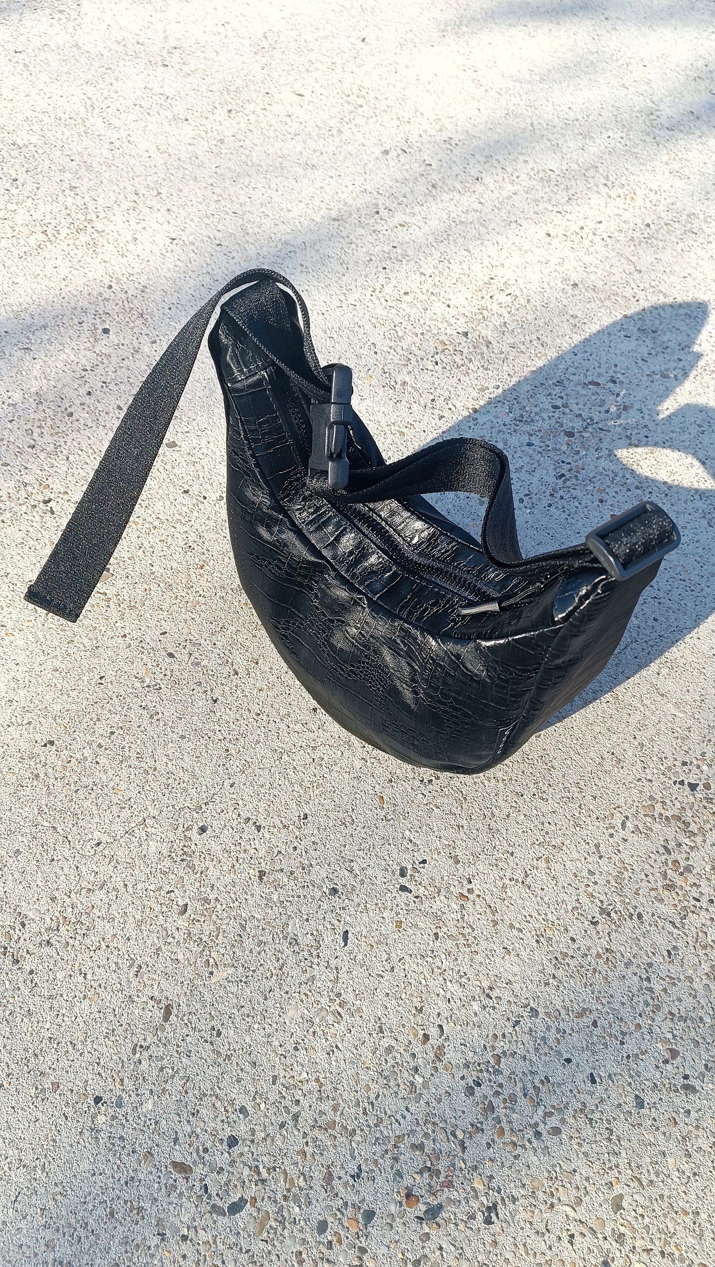 wallawalla two ways to wear bag upcycling crossbody bag berlin