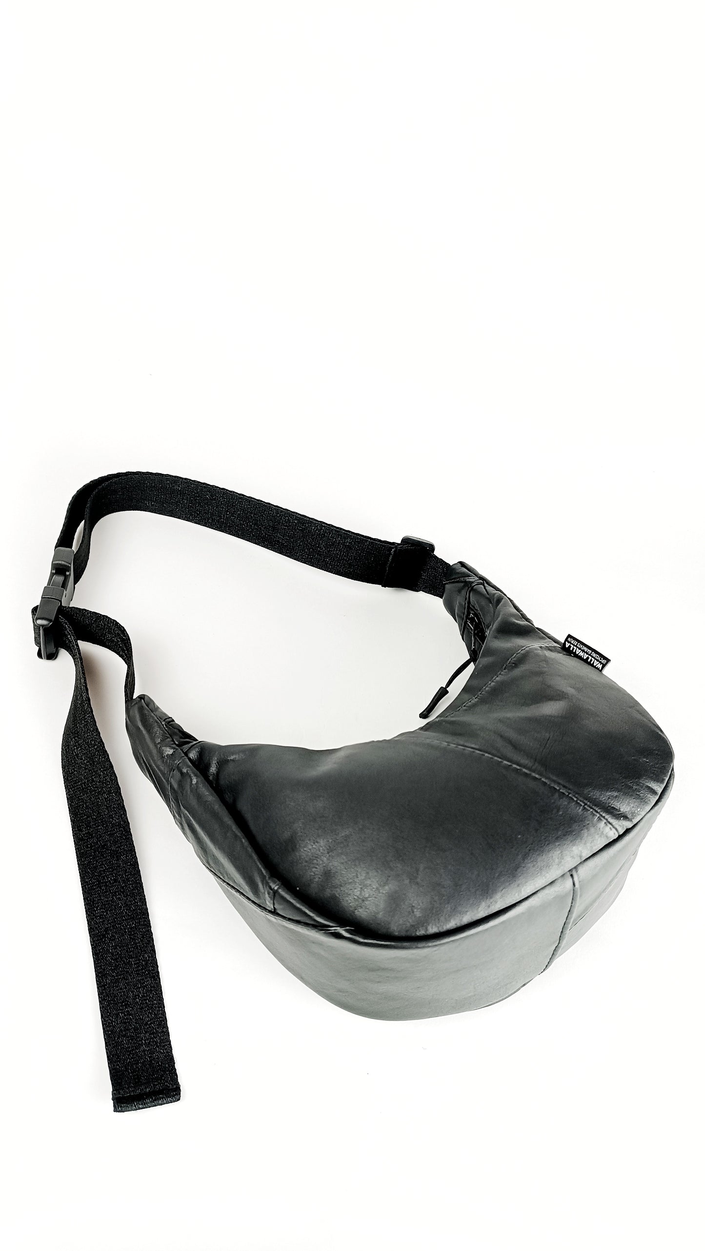 wallawalla two ways to wear bag upcycling crossbody bag berlin