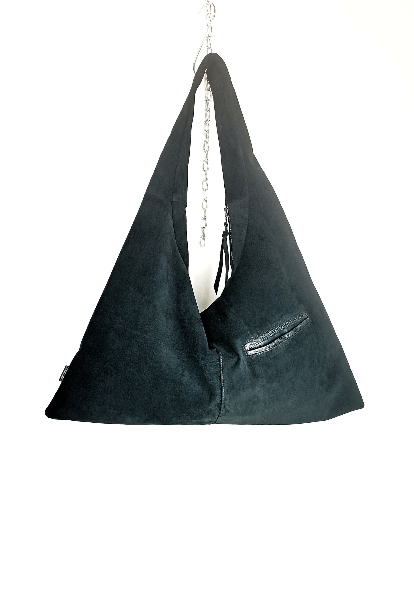 triangle bag unisex tasche aus upgecycelten textilien Außentasche
