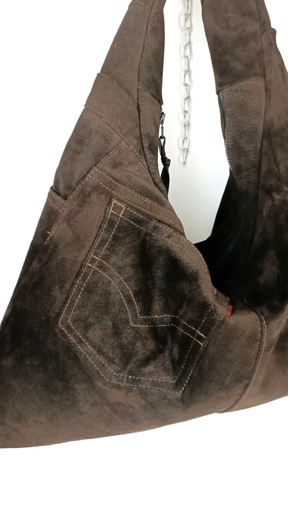 minimalistische unisex triangle bag wallawalla mit Außentaschen