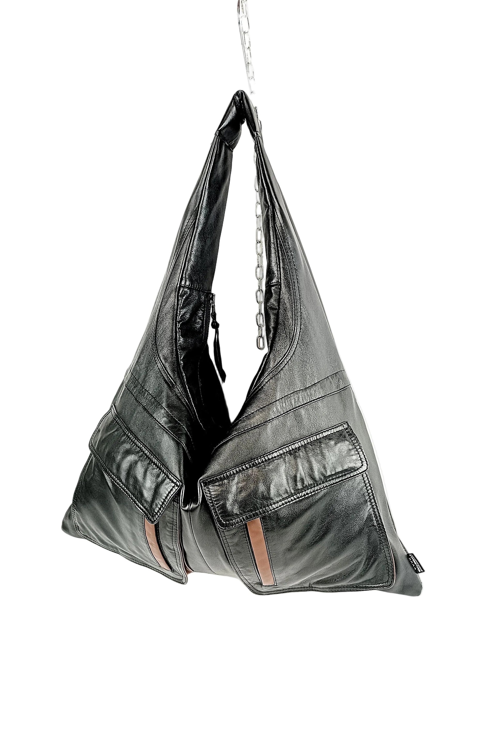 Schwarze Braune Shopper Bag aus Glattleder, handgemachtes Upcycling-Unikat von Wallawalla Berlin