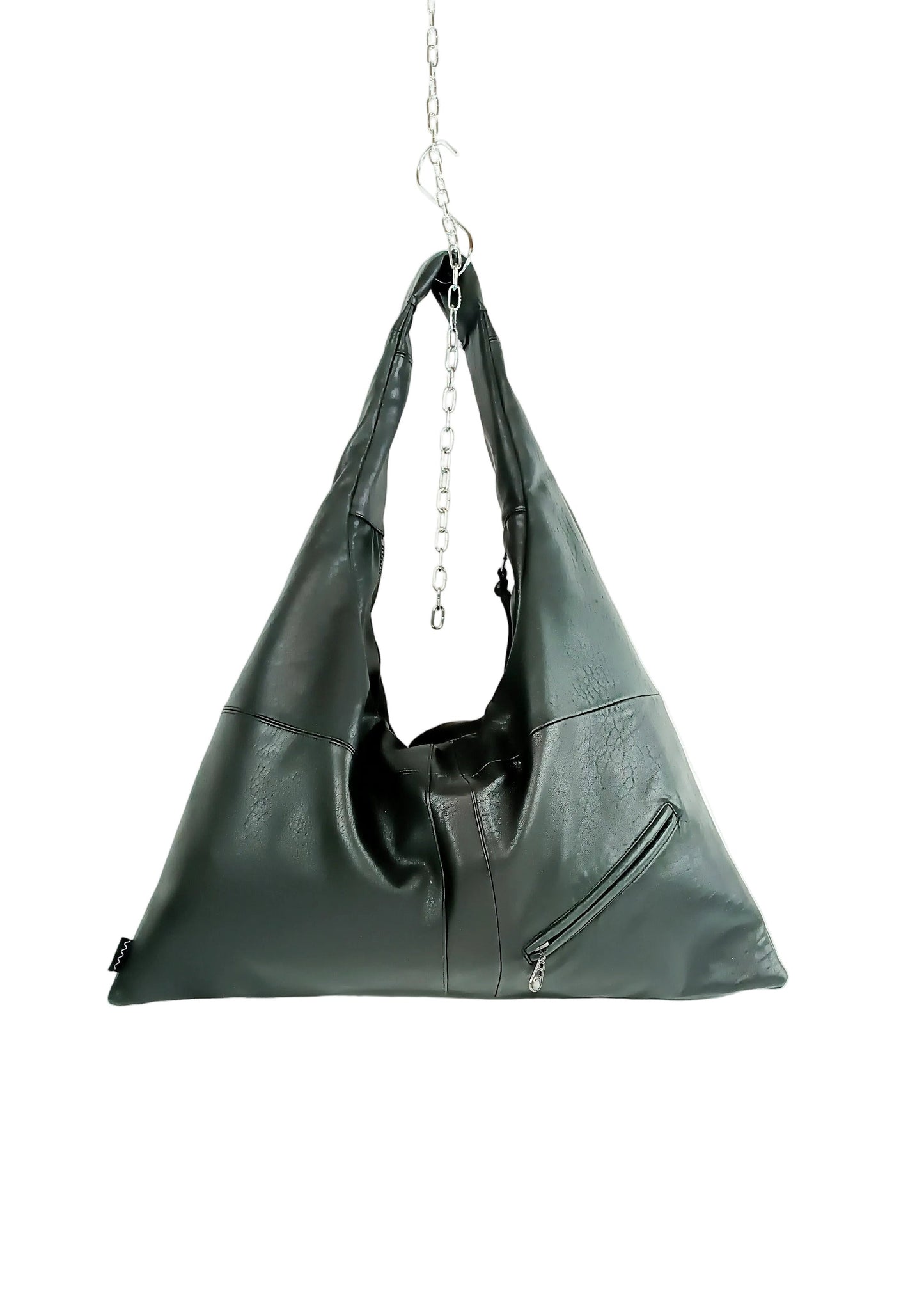 Rückenansicht schwarze Shopper Bag aus Nappaleder, handgemachtes Upcycling-Unikat von Wallawalla Berlin