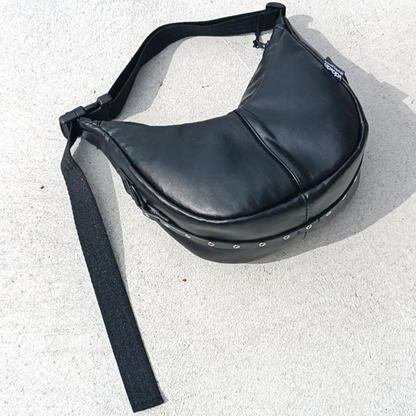 Beispiel für eine Two-Way-Bag aus Lederimitat