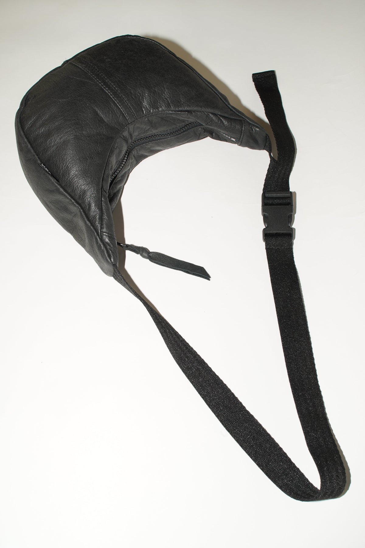 Crossbody Bag | Schwarzes Rindsleder