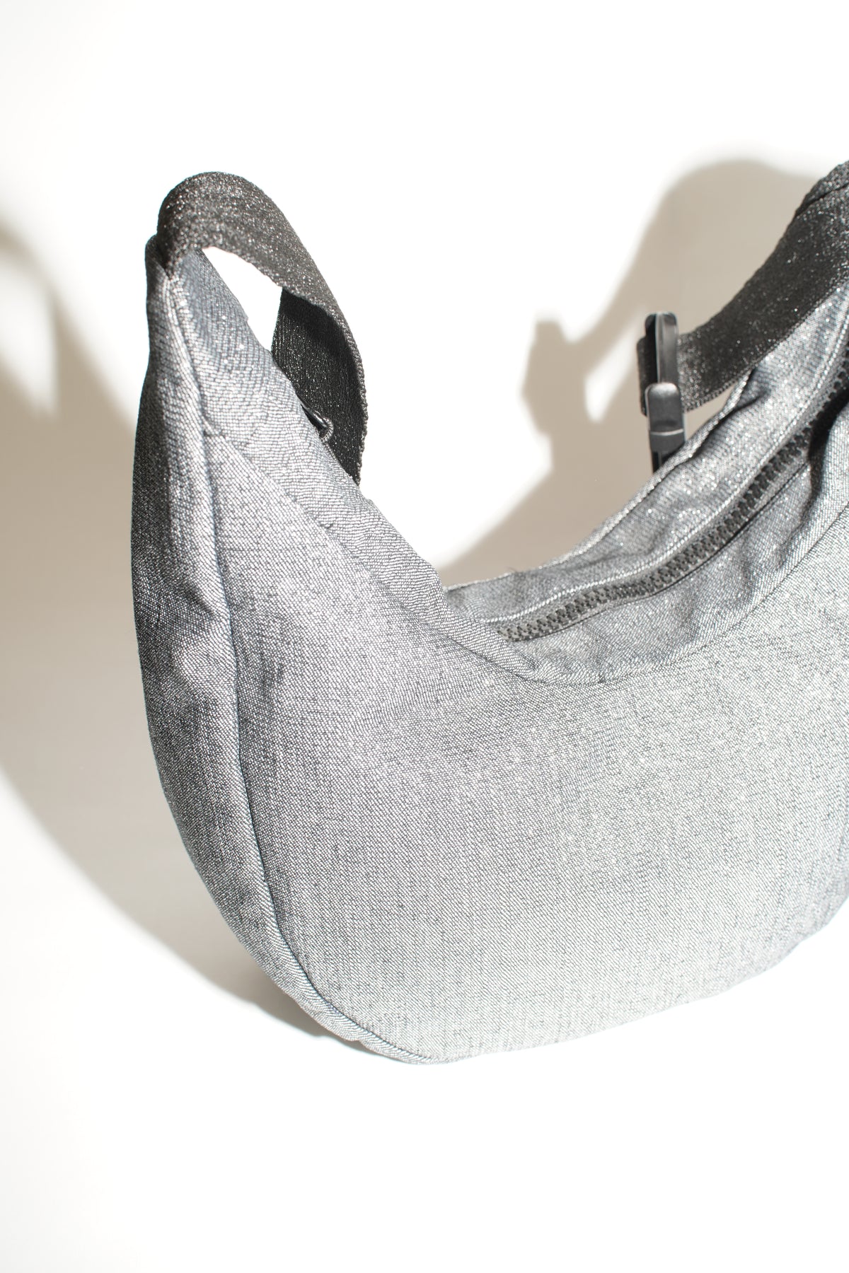 Crossbody Bag | Shiny Denim Silbergrau
