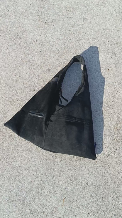 triangle bag unisex tasche aus upgecycelten textilien Außentasche handgemacht