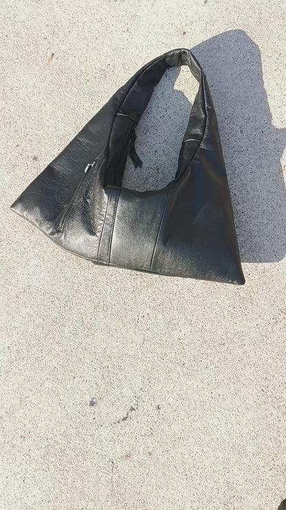 Triangle Bag  "Vana" SMALL