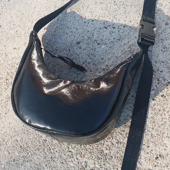 nachhaltige unisex crossbody bag upcycling tasche berlin